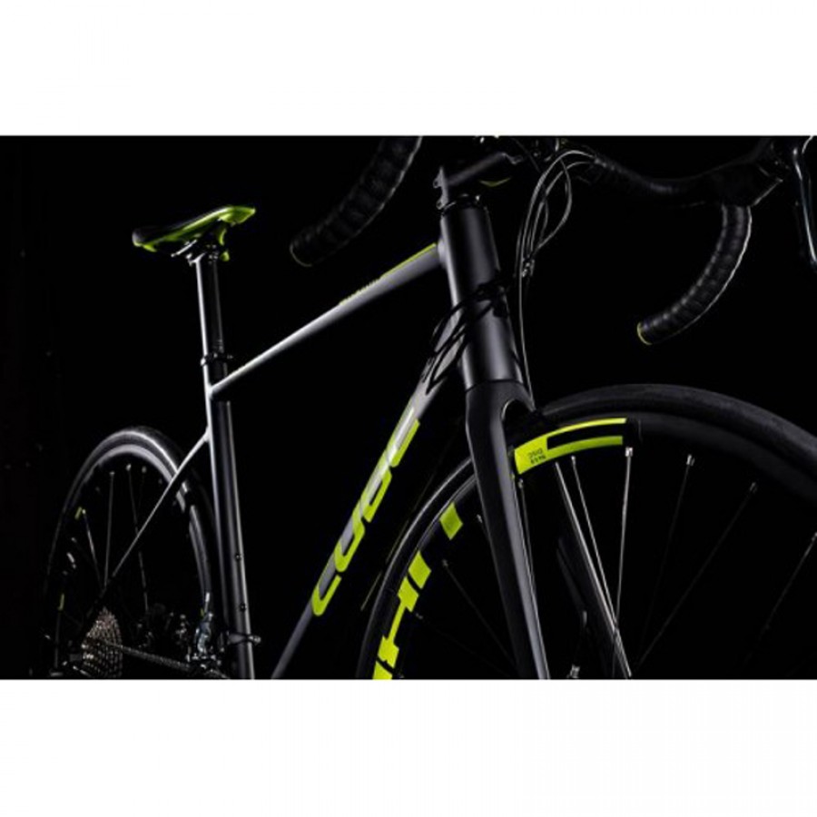 Ποδήλατο Cube Attain Race Disc 28 Black n Flashyellow 2019